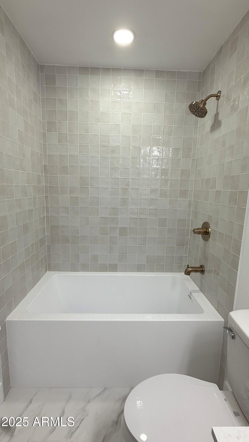 720 Dobson Rd #27, Mesa, AZ 85202