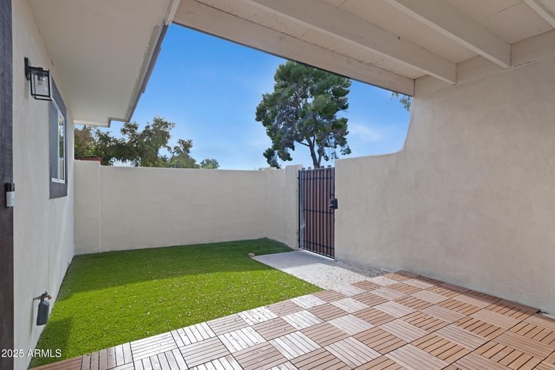 720 Dobson Rd #27, Mesa, AZ 85202