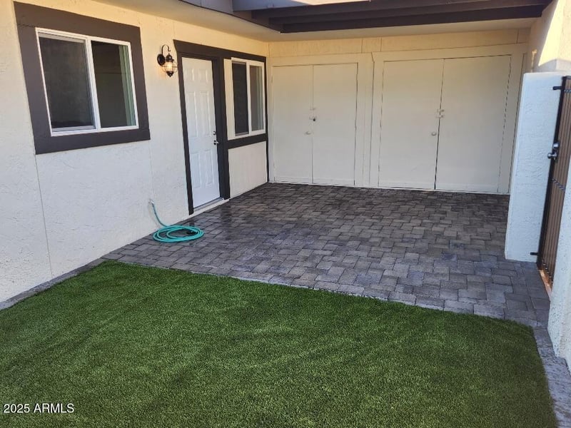 720 Dobson Rd #49, Mesa, AZ 85202