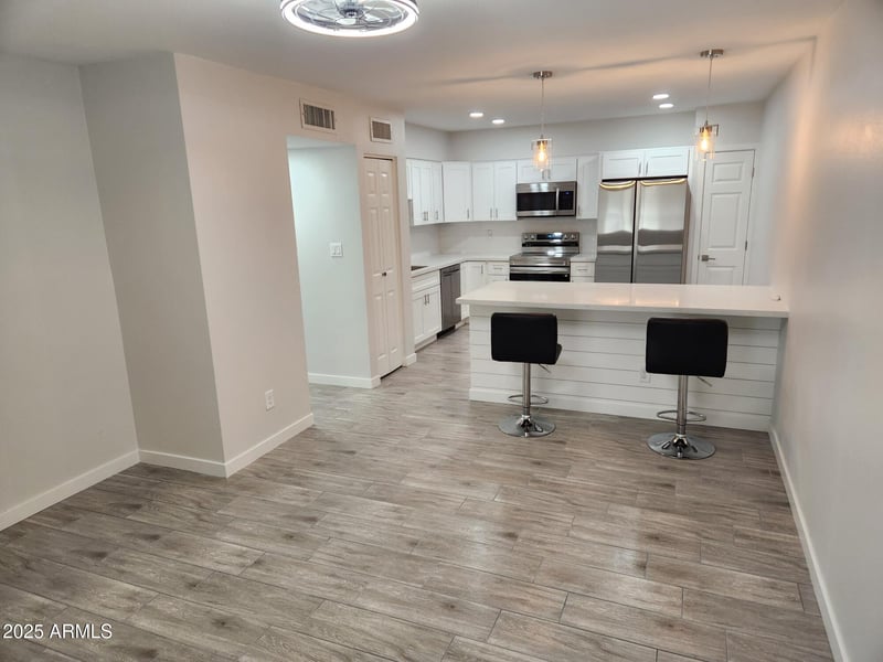 720 Dobson Rd #49, Mesa, AZ 85202