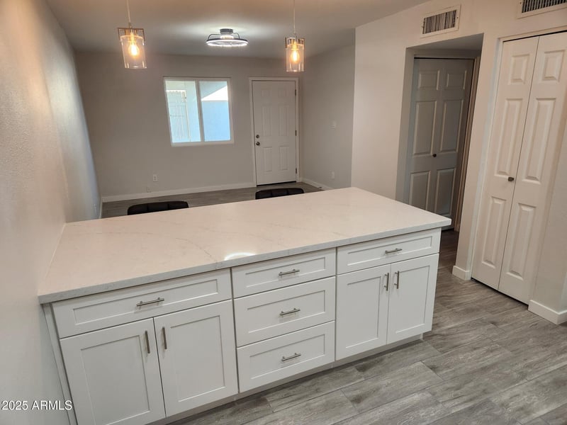 720 Dobson Rd #49, Mesa, AZ 85202