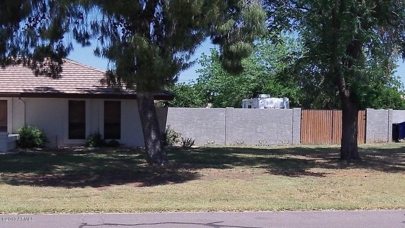 720 E Barbarita Ave, Gilbert, AZ 85234