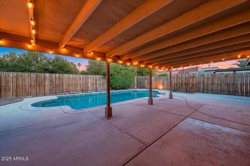 720 Broadway Ln, Tempe, AZ 85282