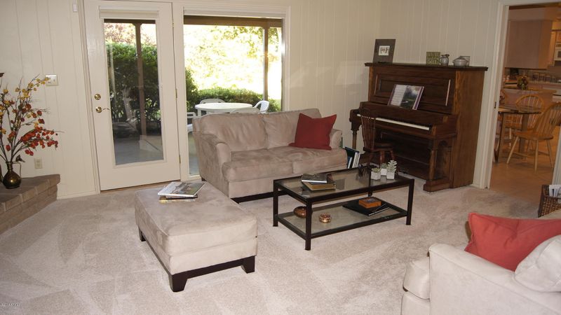 720 E Geneva Dr, Tempe, AZ 85282