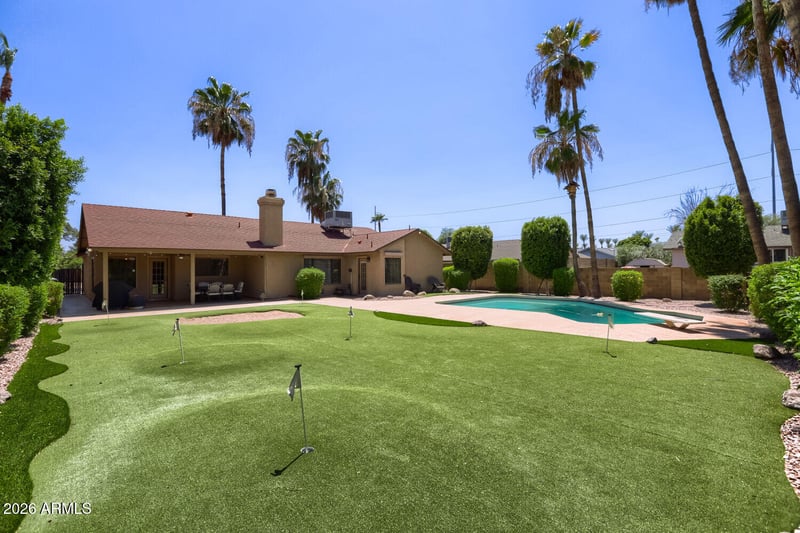 720 E Grandview Rd, Phoenix, AZ 85022