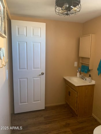 720 Hidden Valley Dr #-, Phoenix, AZ 85086