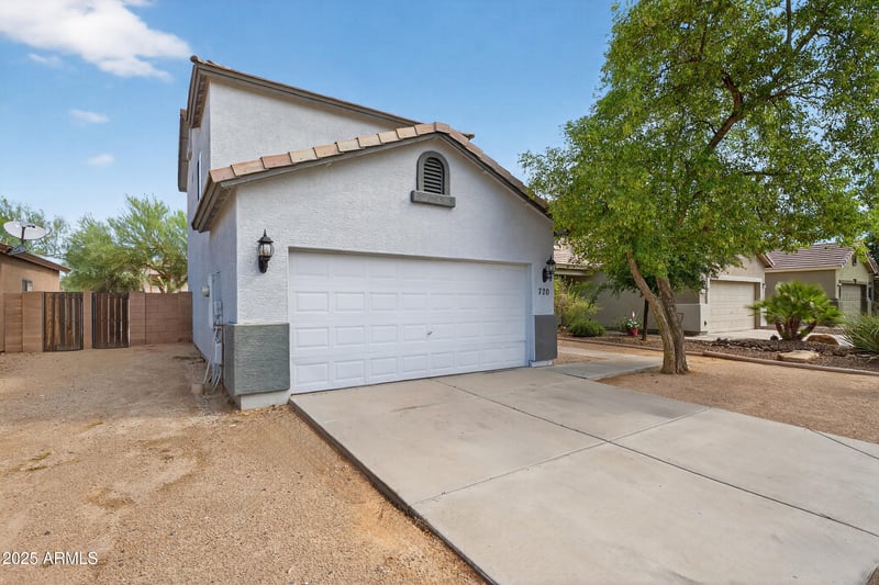 720 Lydia Ln, Phoenix, AZ 85041