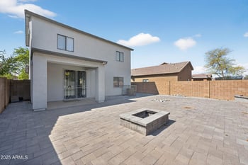 720 Lydia Ln, Phoenix, AZ 85041