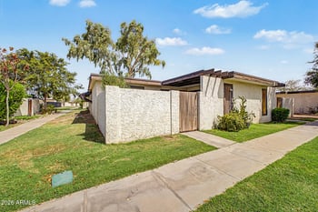 720 S Dobson Rd #104, Mesa, AZ 85202