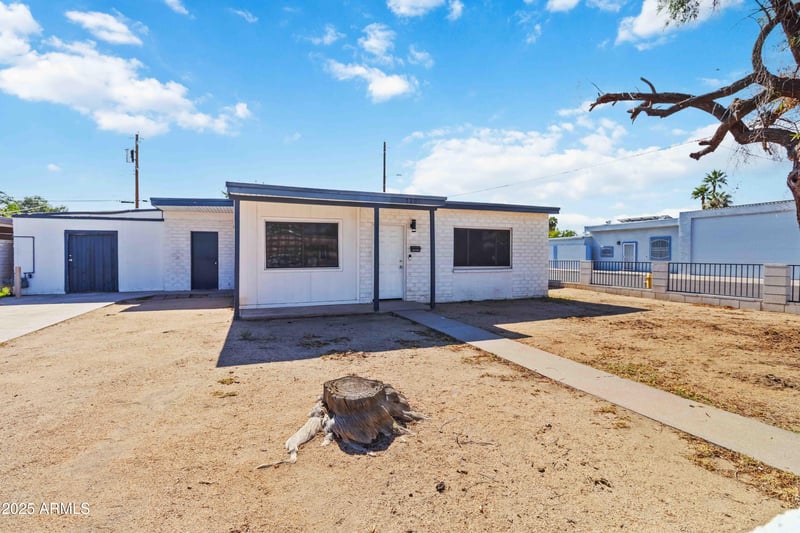 7201 26th Ln, Phoenix, AZ 85051