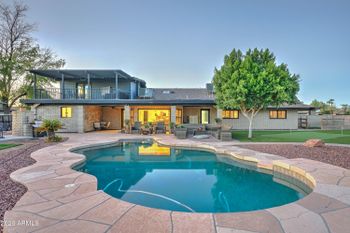 7201 W Bluefield Ave, Glendale, AZ 85308