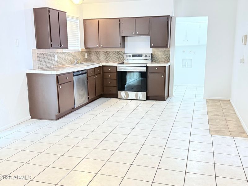 7202 N 36th Ave N, Phoenix, AZ 85051