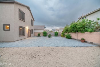 7202 40th Ln, Phoenix, AZ 85041
