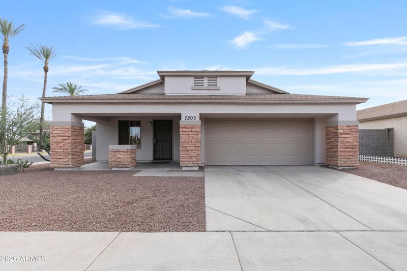 7203 S 2nd Ln, Phoenix, AZ 85041