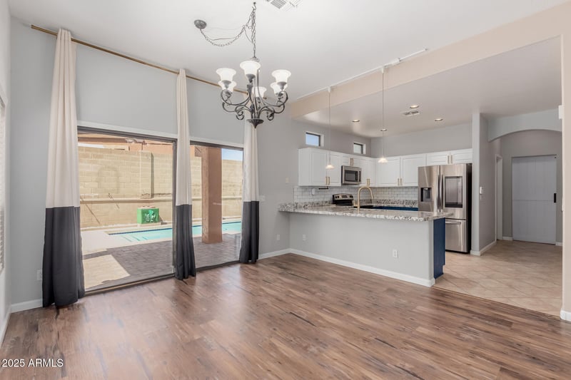 7204 Golfside Ln, Phoenix, AZ 85042