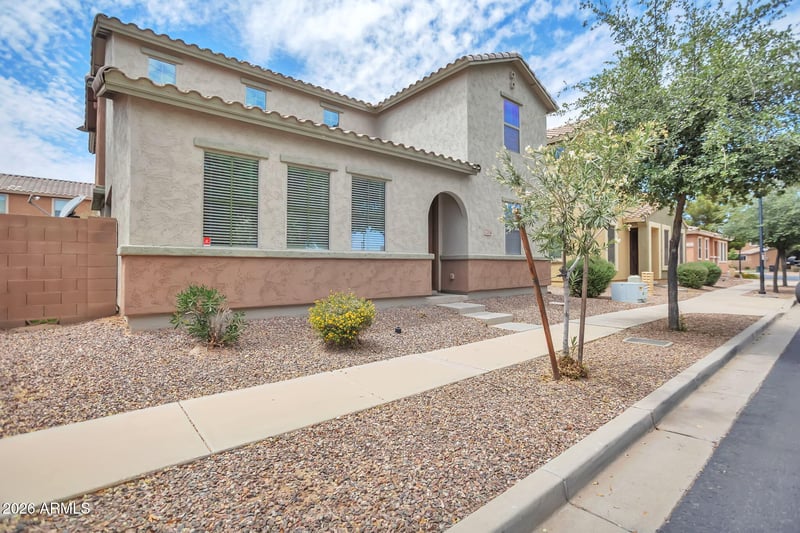 7204 S 48th Dr, Laveen, AZ 85339