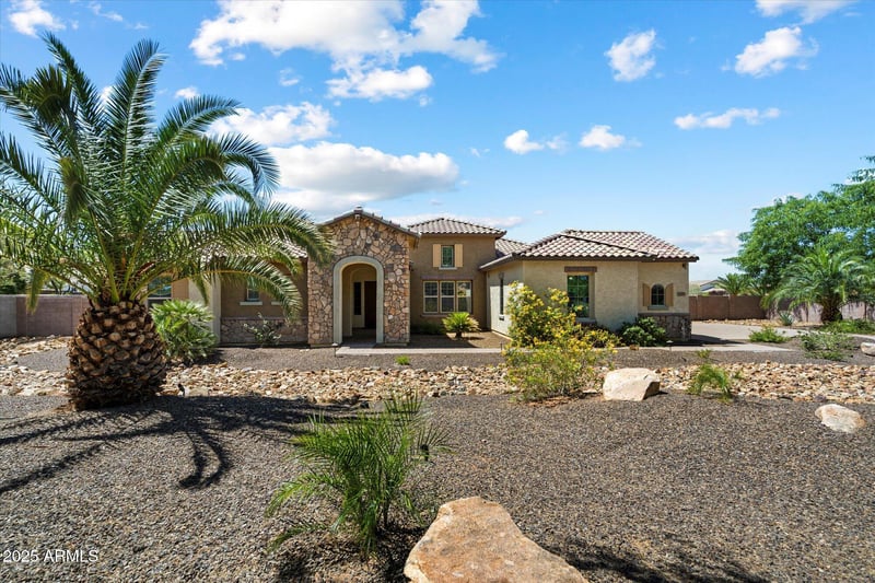 7205 Fallen Leaf Ln, Peoria, AZ 85383