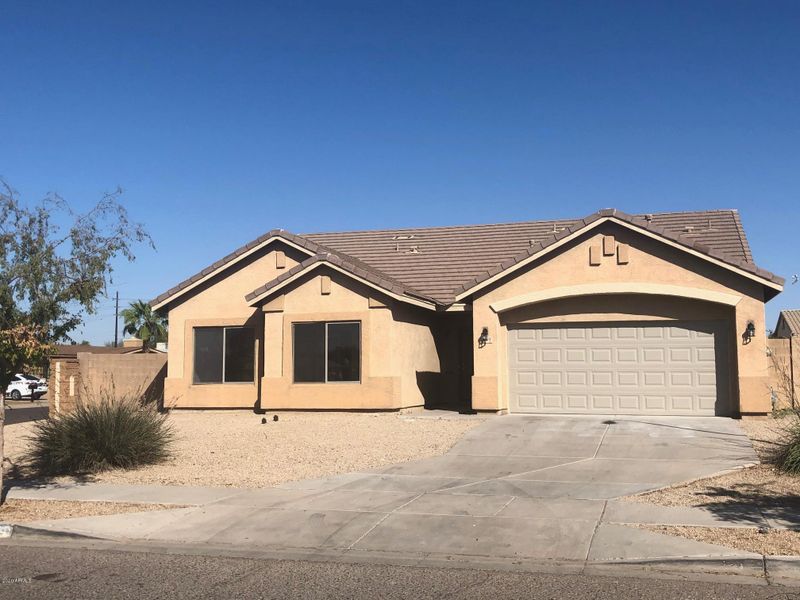 7205 S 15th Ln, Phoenix, AZ 85041