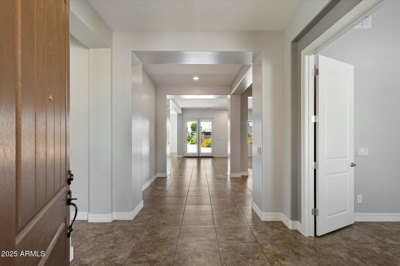 7205 W Fallen Leaf Ln, Peoria, AZ 85383