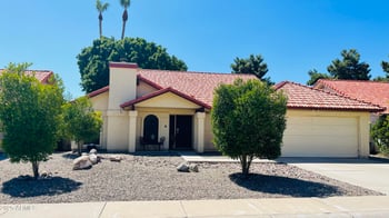 7207 Mcrae Way, Glendale, AZ 85308