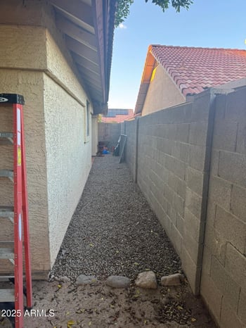 7207 Mcrae Way, Glendale, AZ 85308