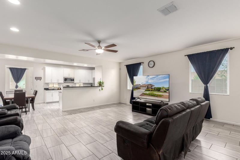 7207 Olla Ave, Mesa, AZ 85212