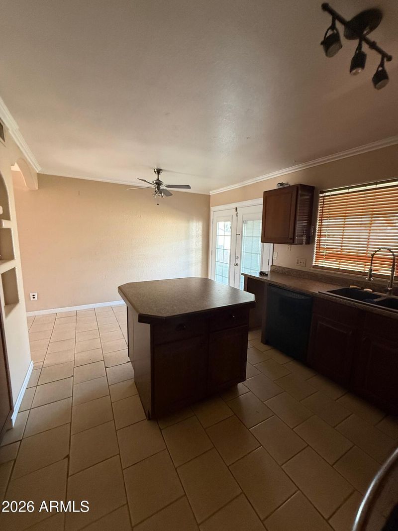 7208 W Mulberry Dr, Phoenix, AZ 85033