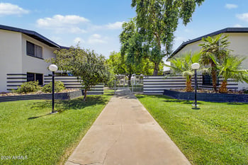 721 Montebello Ave #210, Phoenix, AZ 85014