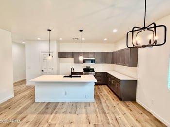 721 Ocotillo St, Casa Grande, AZ 85122