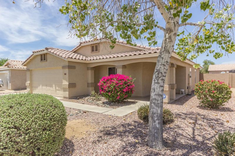 7210 W Hilton Ave, Phoenix, AZ 85043