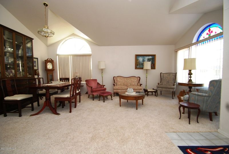 7211 E Carol Ave, Mesa, AZ 85208