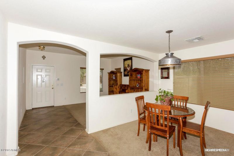 7213 W Globe Ave, Phoenix, AZ 85043