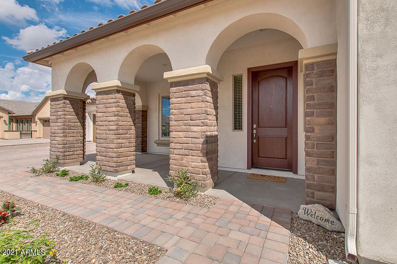 7214 W Rowel Rd, Peoria, AZ 85383