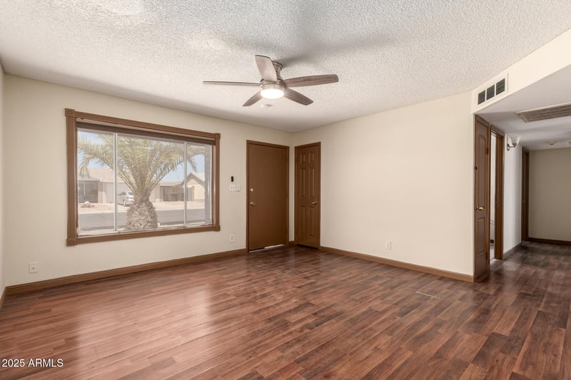 7215 Ironwood Dr, Peoria, AZ 85345