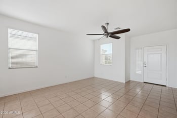 7216 Bobwhite Ct, San Tan Valley, AZ 85143