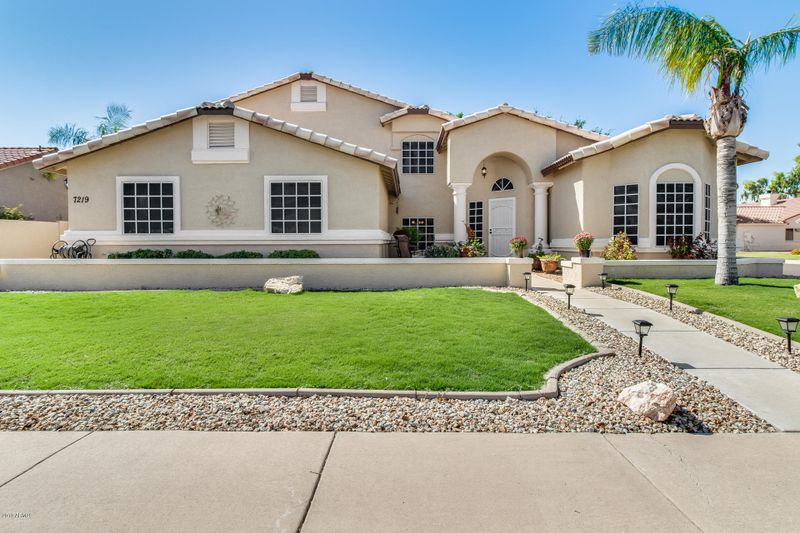 7219 W Wescott Dr, Glendale, AZ 85308