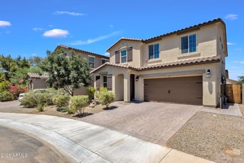 722 Betsy Ln, Gilbert, AZ 85296