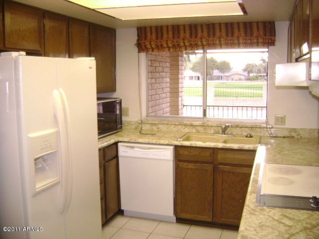 722 S Clearview Ave, Mesa, AZ 85208