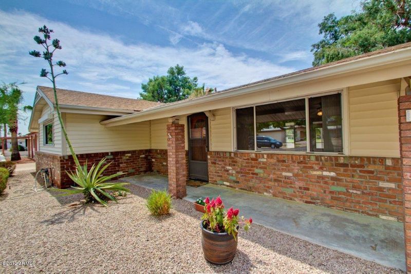 722 S Saranac Ave, Mesa, AZ 85208