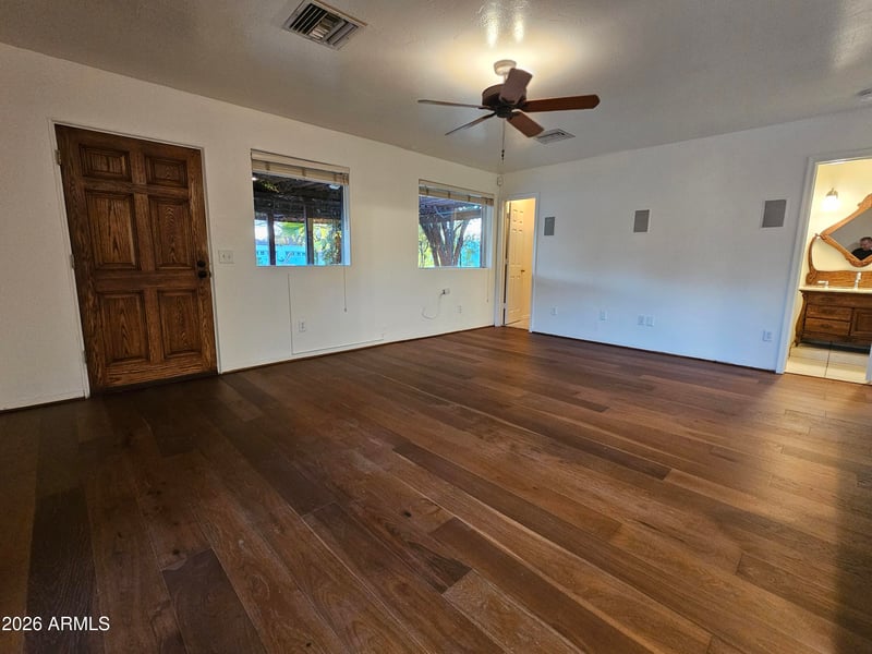 722 W Solano Dr, Phoenix, AZ 85013