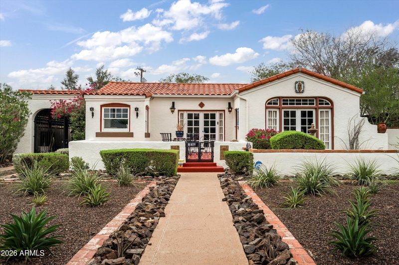 722 W Willetta St, Phoenix, AZ 85007