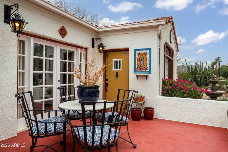 722 W Willetta St, Phoenix, AZ 85007