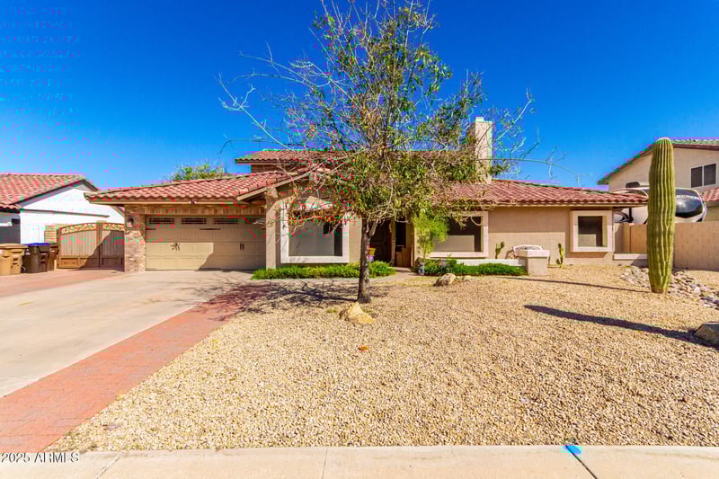 7220 Larkspur Dr, Peoria, AZ 85381