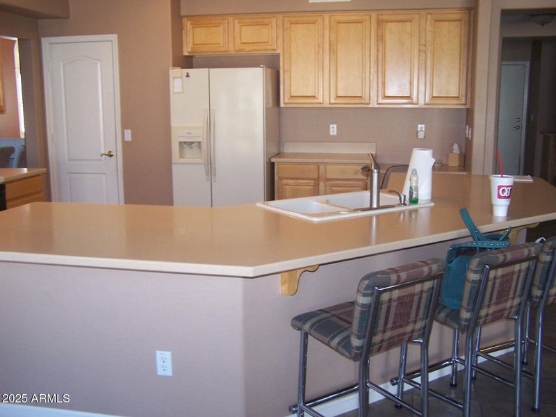 7220 Melinda Ln, Glendale, AZ 85308