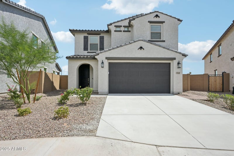 7221 74th Ave, Glendale, AZ 85303