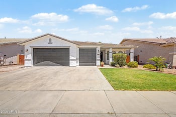 7222 Ellis St, Laveen, AZ 85339