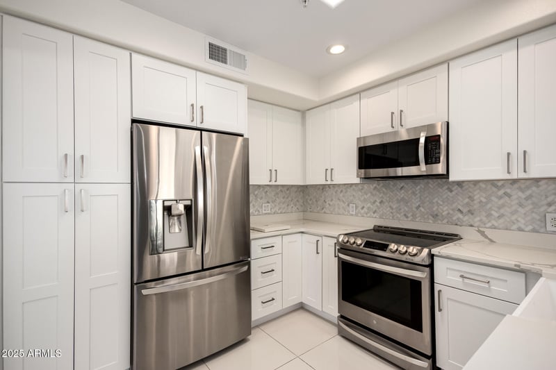 7222 Gainey Ranch Rd #241, Scottsdale, AZ 85258