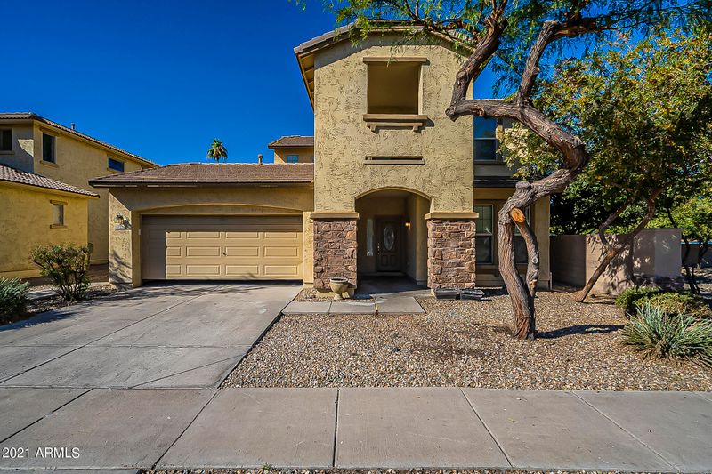 7222 N 73rd Dr, Glendale, AZ 85303