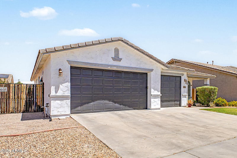 7222 Ellis St, Laveen, AZ 85339