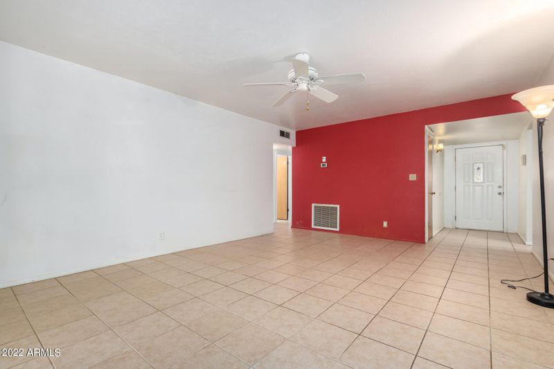 7225 N 35th Dr, Phoenix, AZ 85051